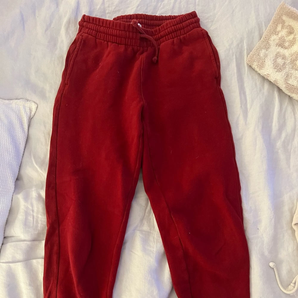 TNA boyfriend fleece sweatpants